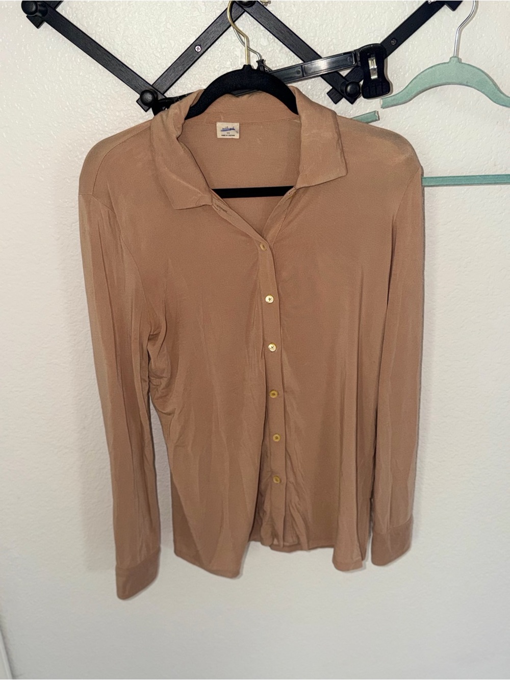 Wilfred Free Women’s XS Tan Brown Long Sleeve Button Down Shirt Blouse - Picture 2 of 4